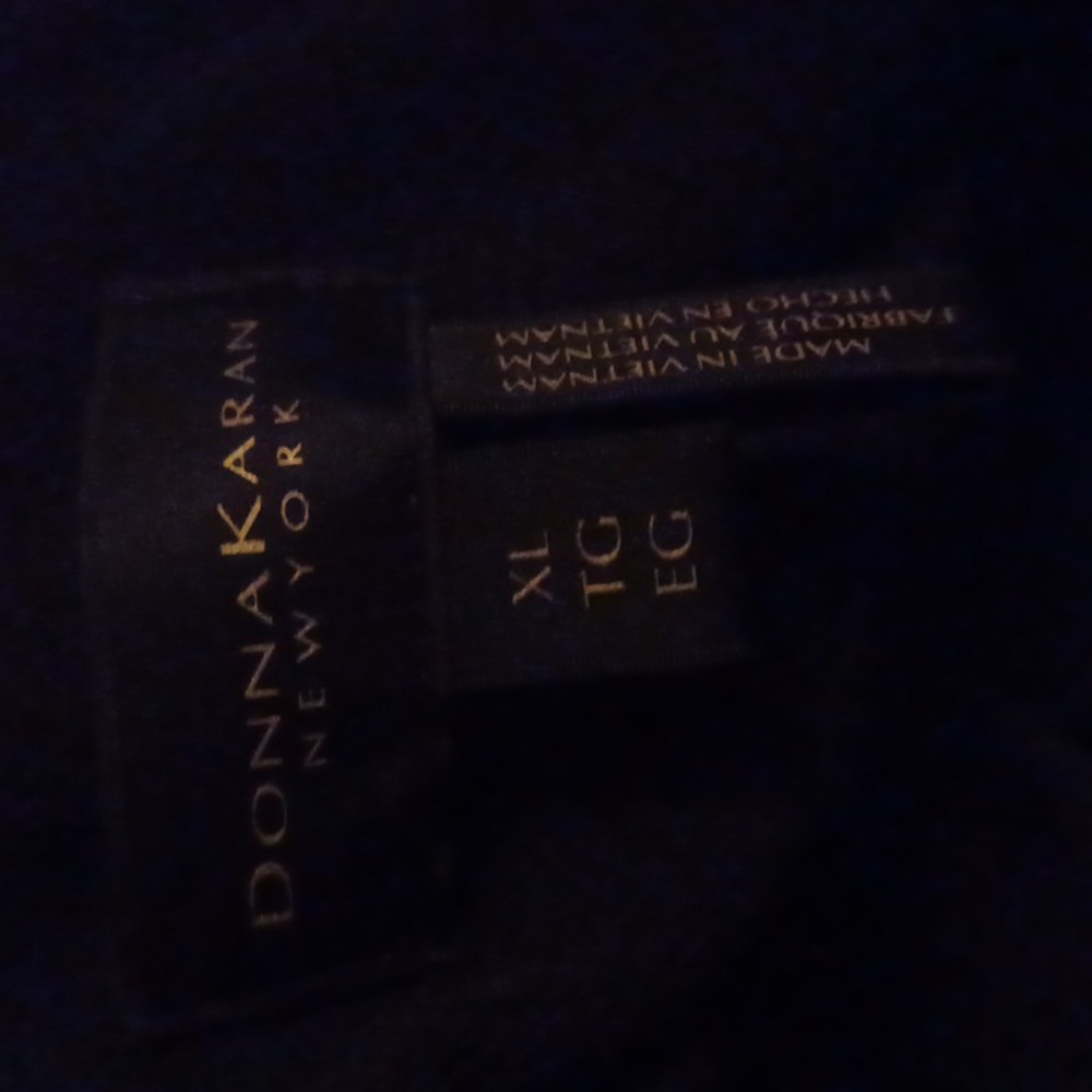 Donna Karan New York Sleeveless V-neck Top In Black Size XL BNWT - Picture 5 of 7